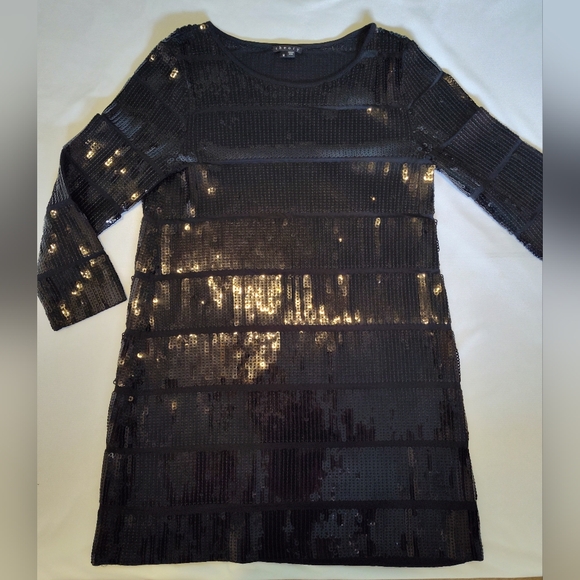 Theory Black Sequin 3/4 Length Long Sleeve Shift Dress Medium Like New - Picture 2 of 10